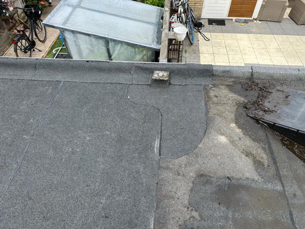 Zink & loodwerk – Afdichting rond dak en schoorsteen vernieuwd